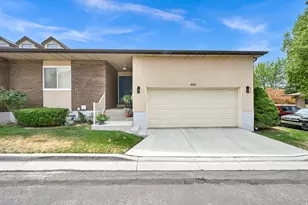 2246 E Lincoln Ct, Holladay, UT 84124 - Photo 1