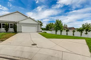 19 W 800 N, Pleasant Grove, UT 84062 - Photo 47