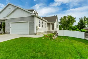 19 W 800 N, Pleasant Grove, UT 84062 - Photo 3