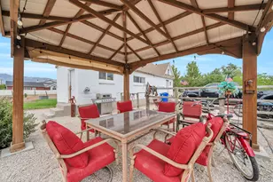 234 E Clark St, Grantsville, UT 84029 - Photo 23
