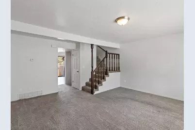 1113 Country Hills Dr #B2, Ogden, UT 84403 - Photo 5