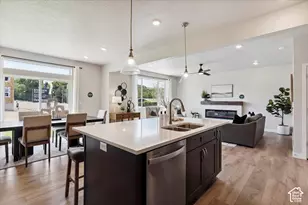 1037 W Motor Vu Dr S, Riverdale, UT 84405 - Photo 11