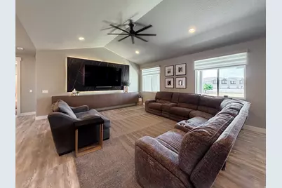 2862 S Allison Way, Syracuse, UT 84075 - Photo 5