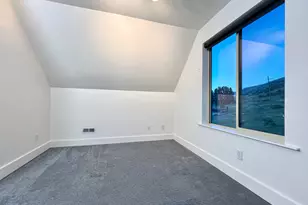 1172 N Circle View Dr, Logan, UT 84341 - Photo 23