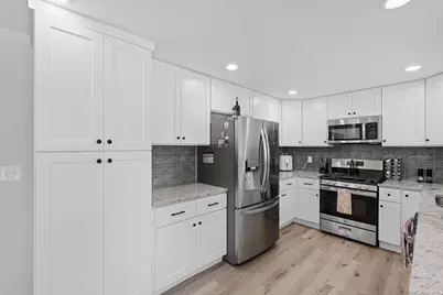 914 W 2600 N, Clinton, UT 84015 - Photo 7