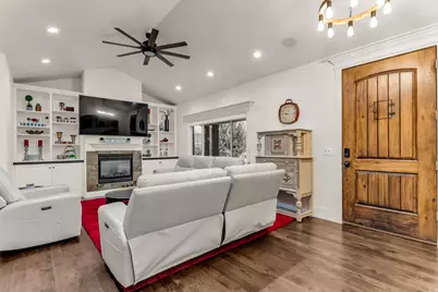 2697 N 520 E, Lehi, UT 84043 - Photo 3