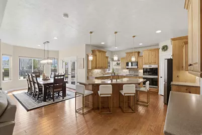 5352 N Horseshoe Dr, Stansbury Park, UT 84074 - Photo 11
