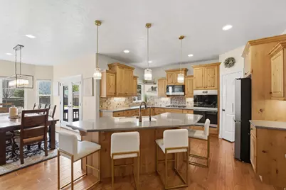 5352 N Horseshoe Dr, Stansbury Park, UT 84074 - Photo 13