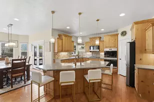 5352 N Horseshoe Dr, Stansbury Park, UT 84074 - Photo 13