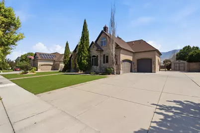 5352 N Horseshoe Dr, Stansbury Park, UT 84074 - Photo 3