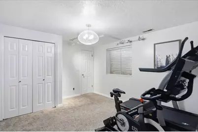 684 E 1550 S, Kaysville, UT 84037 - Photo 23