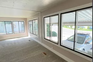 385 Galahad, North Salt Lake, UT 84054 - Photo 3
