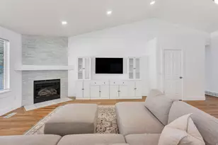 4613 E Bridleway Rd, Eagle Mountain, UT 84005 - Photo 11
