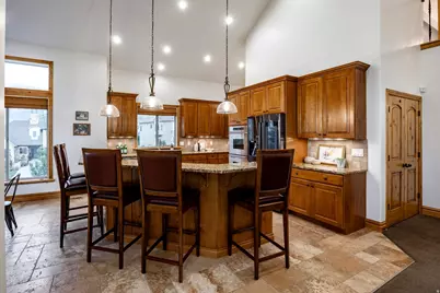 1263 E Wild Maple Ct, Draper, UT 84020 - Photo 11