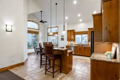1263 E Wild Maple Ct, Draper, UT 84020 - Photo 13