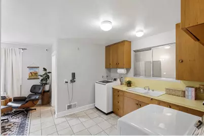 307 W 400 S, Springville, UT 84663 - Photo 27