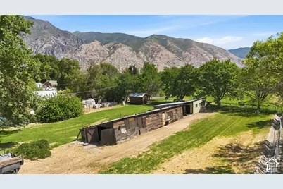 307 W 400 S, Springville, UT 84663 - Photo 41