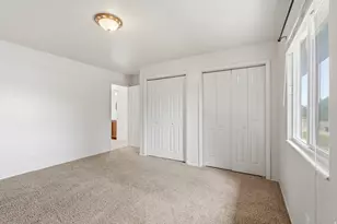 666 W 725 N, Clearfield, UT 84015 - Photo 11