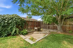 666 W 725 N, Clearfield, UT 84015 - Photo 27