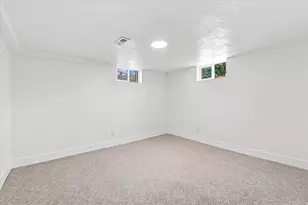 19 E 5878 S, Murray, UT 84107 - Photo 29