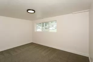 2085 E Castle Hill Ave, Cottonwood Heights, UT 84121 - Photo 15