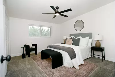 2085 E Castle Hill Ave, Cottonwood Heights, UT 84121 - Photo 9