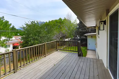 2085 E Castle Hill Ave, Cottonwood Heights, UT 84121 - Photo 17