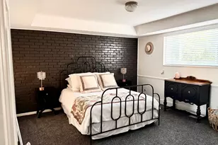 2220 E Murray Holladay Rd S, Holladay, UT 84117 - Photo 17