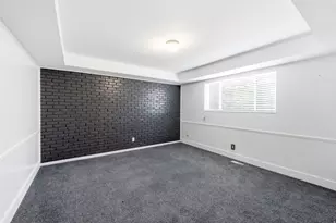 2220 E Murray Holladay Rd S, Holladay, UT 84117 - Photo 11