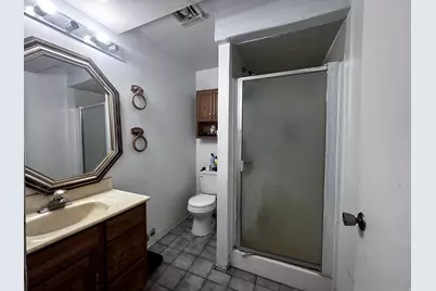 5767 W Dale Amour Dr, Kearns, UT 84118 - Photo 9