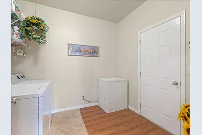 6863 W Breeanne Pl, Herriman, UT 84096 - Photo 23