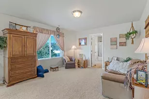 6863 W Breeanne Pl, Herriman, UT 84096 - Photo 13