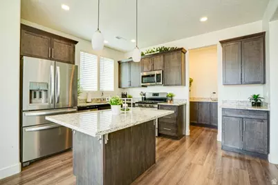 5104 W Putney Hill Rd, South Jordan, UT 84009 - Photo 7