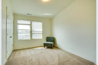 5104 W Putney Hill Rd, South Jordan, UT 84009 - Photo 17