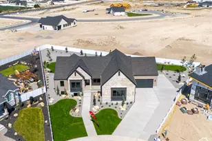 527 E Gilmour St, Grantsville, UT 84029 - Photo 5