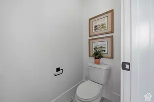 527 E Gilmour St, Grantsville, UT 84029 - Photo 21