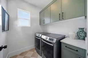 527 E Gilmour St, Grantsville, UT 84029 - Photo 29