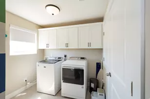3044 S Edgewater Ln W, Syracuse, UT 84075 - Photo 27