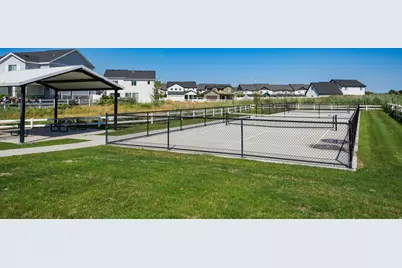 3044 S Edgewater Ln W, Syracuse, UT 84075 - Photo 35