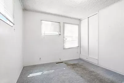 1350 W 1000 N, Salt Lake City, UT 84116 - Photo 15