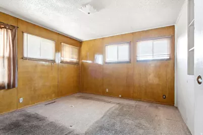 1350 W 1000 N, Salt Lake City, UT 84116 - Photo 17