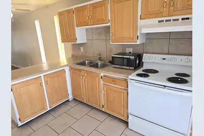 2384 S Derby St, West Valley, UT 84119 - Photo 15