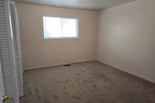 2384 S Derby St, West Valley, UT 84119 - Photo 17