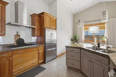 1337 E 4325 S, Salt Lake City, UT 84124 - Photo 11