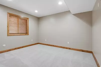 1337 E 4325 S, Salt Lake City, UT 84124 - Photo 39