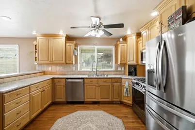 99 S Benchview Dr, Tooele, UT 84074 - Photo 13