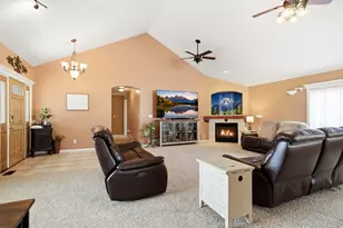 99 S Benchview Dr, Tooele, UT 84074 - Photo 5