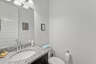 454 W 1025 S, Farmington, UT 84025 - Photo 31
