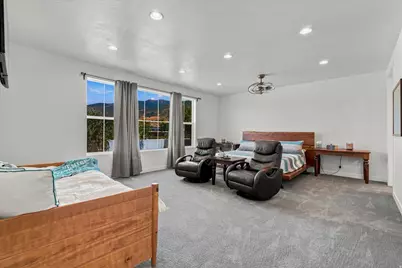 454 W 1025 S, Farmington, UT 84025 - Photo 21