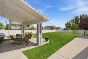 2902 W 2495 S, Syracuse, UT 84075 - Photo 27